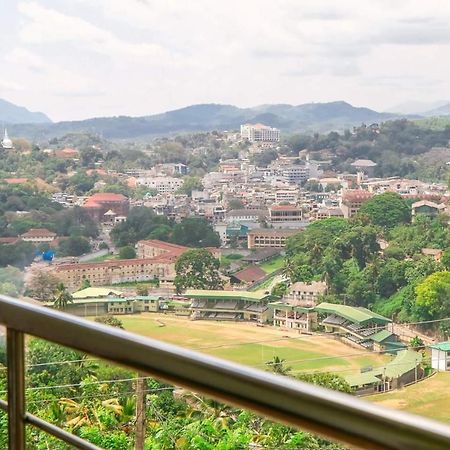 Mount Palace Bed & Breakfast Kandy Exterior photo